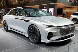 林肯突击奥迪，新轿车确定国产，落地25万，A7L能扛住冲击吗？图片