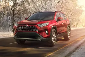 多花3万元究竟值不值？丰田RAV4荣放该买汽油还是混动图片