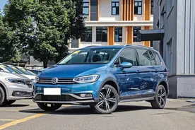 21款大众途安上市，仍配1.4T售价保持不变，油耗6L左右图片