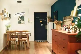 简欧混搭风格的新房完工，墨绿色背景墙着实漂亮，入屋就被迷住了图片