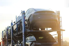 特斯拉在高速路上快没电了怎么办？图片