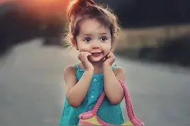 100个带三点水的名字，人见人爱，每一个都寓意不凡图片