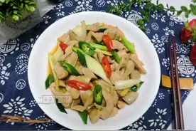 它叫粉肠，很多人以为是肠子，其实它不是，脆嫩爽口广东人爱吃它图片