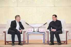紧扣构建新发展格局不断拓展深化合作！应勇与中国电建集团董事长晏志勇座谈图片