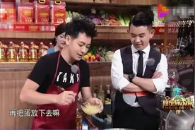 林志颖同款蛋包饭火了，做法简单，10分钟就上桌，网友：很接地气图片