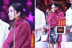 杨幂和杨紫同穿长毛衣，一个少女一个大妈，网友：网上拼来的吧图片