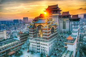 广西最宏伟的文化建筑，被誉为广西的布达拉宫，建造者成谜图片