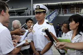 在战场上遇到华裔美军怎么办？不要节约子弹，你不动手他也会开枪图片