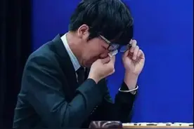 如今画风崩坏的柯洁，你可还记得他曾是个天才少年图片