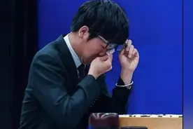 如今画风崩坏的柯洁，你可还记得他曾是个天才少年图片