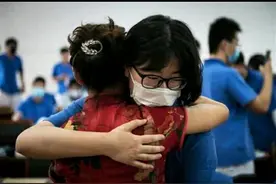 高考牛班爆出：600分以上52人，全班平均643分，班主任特会带节奏图片