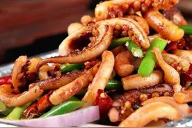 火爆鱿鱼（附火爆鱿鱼酱料配比）图片