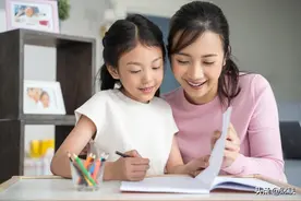 “无房无妻”时代，房价高是出生率降低的罪魁祸首？权威答案来了图片