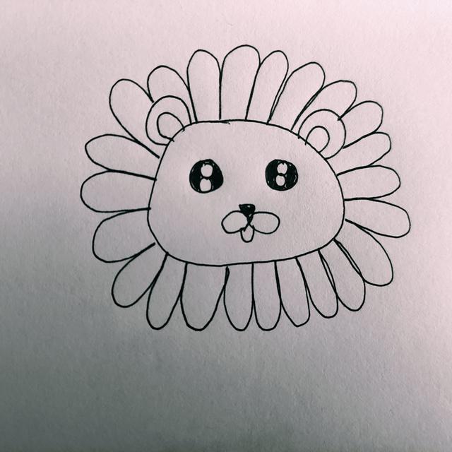 儿童手绘简笔画分享：一只彩色的卡通狮子