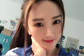 她是国际胸膜大赛冠军，在校期间就靠自己挣了100万图片