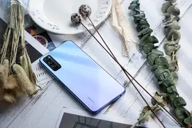 同是2K价位，华为荣耀和OPPO怎么选？对比之后高下立判图片