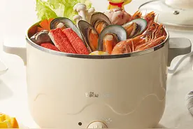 一个人生活的小浪漫 电煮锅让做饭更香图片