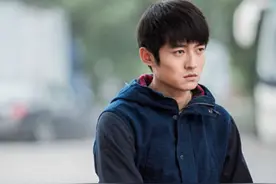 《一年级》旁听生感情现状：1人刚官宣恋情，2人已分手图片