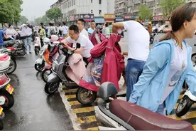 一首歌（我和我的祖国）图片