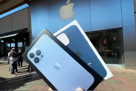 iPhone13首批购机者反馈，坏消息不断传出，一个比一个难以接受图片