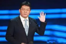 主持人张斌：13年前妻子大闹发布会曝丈夫丑闻，如今和好如初图片