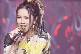 音乐界的“女阿斗”，周杰伦亲自为其写了17首歌，依然不红图片