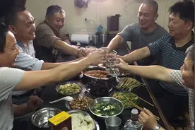 他们在距离中国最远的地方，捕捞深海美味送上市民春节餐桌图片