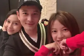 同样为黄晓明庆生，杨颖赵薇文案两个极端，是好朋友跟老婆的区别图片