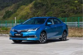 省油好开的实力派，有颜又省心，这台卡罗拉双擎E+代步很合适图片