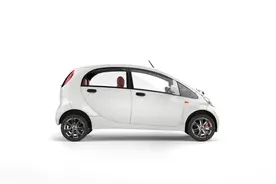 试驾完这款电动车后，很多朋友问我哪儿能提现车图片