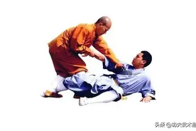 少林连手短打36绝手（15-18式），靠身摔打、连环进攻图片