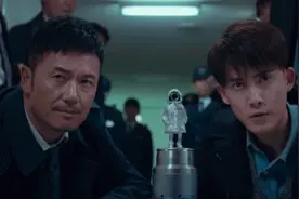 播放量狂飙2.2亿！60岁苗侨伟获封男神，湖南台这次又逮到王炸了图片