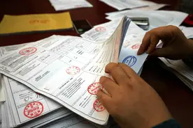 河南上半年外贸进出口总值创同期历史新高，民企活力显著增强图片