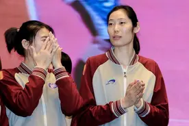 天津女排再迎两强援，李盈莹的苦恼迎刃而解，一传难题也被攻克图片