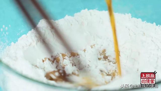 想喝珍珠奶茶不用买，自己在家就能做，超正宗详细的方子，先收藏
