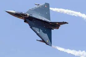 印度网友：印军应该部署更多光辉战斗机 比幻影2000强太多图片