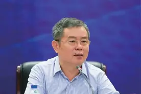 高层智囊：眼下要警惕贫富差距加大图片