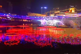 深圳闹市区，中秋遛娃拍照赏月的好去处，不要门票还有音乐喷泉图片