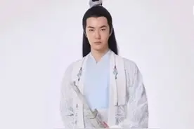 王一博蓝忘机初始定妆照曝光，造型风格不一显呆萌图片