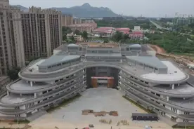 入驻新鹿泉小学，“犇”向新学期图片