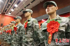 衡阳758名热血男儿奔赴军营，誓将保家卫国图片