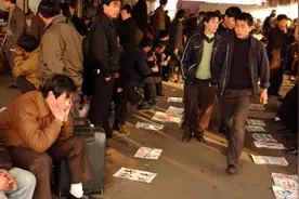 从没有一个国家像中国一样，把所有的秘密都摆到了“墙”面上图片