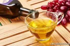 医生说：中老年人少吃这3类脂肪酸，心脑血管风险性可降50%以上图片