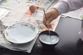石膏粉怎么补墙？加入这样东西更加牢固图片