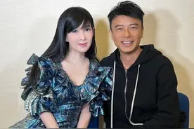 宝丽金50周年演唱会群星闪耀！54岁黎明打头阵，周慧敏热舞秀美腿图片