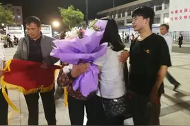六盘水一女子被拐32年，终于回家了图片