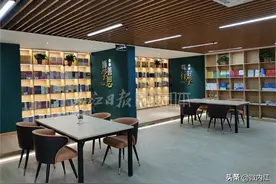 内江市威远县：书香随行！“甜城悦读”书吧遍婆城，全民阅读蔚然成风图片