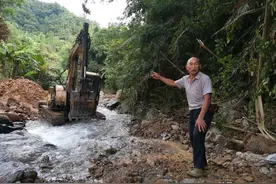 瑶乡老人凿山开路20年，把大山隔绝的村寨变成桃花源图片