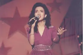 1992年广东省首届歌舞厅歌手大赛十大歌手旧照图片
