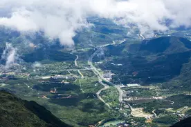 惠东莲花山，飞瓦寺图片
